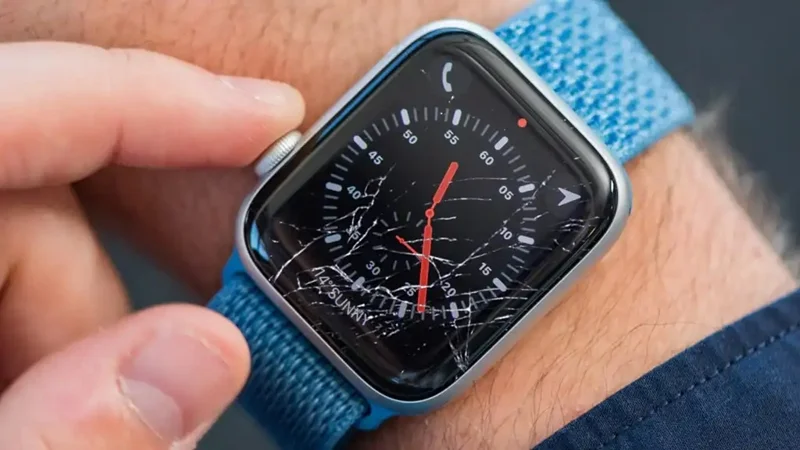 Nguyên nhân Apple Watch sạc không vào Pin
