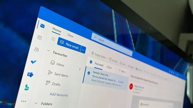 Người dùng cần lưu ý gì khi cập nhật Outlook mới?