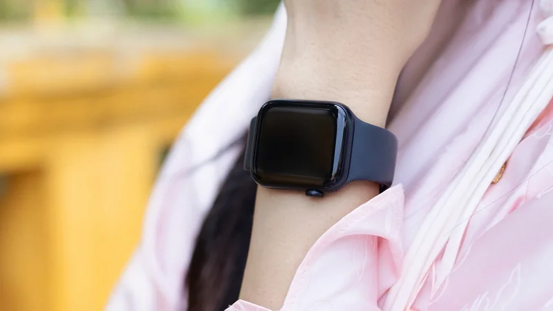 Apple Watch SE 3 GPS hay LTE nên chọn bản nào?
