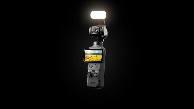 Cổng nam châm trên gimbal hỗ trợ đèn Fill Light