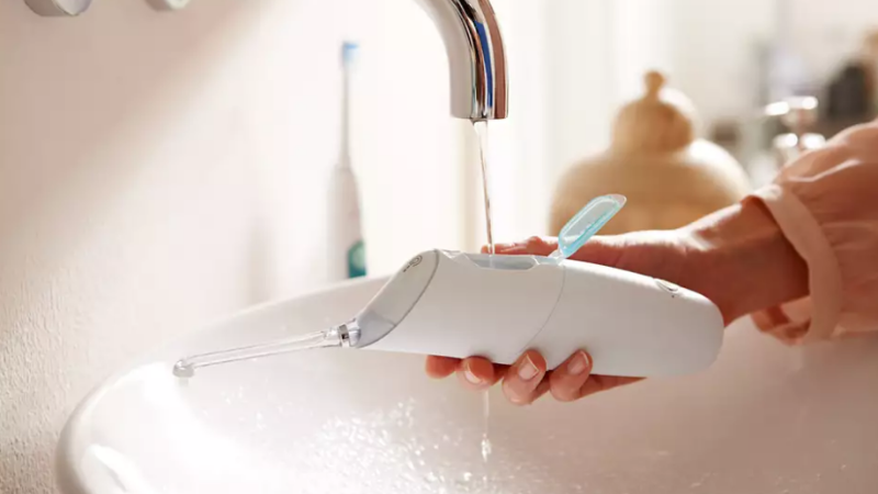 Những lưu ý khi sử dụng máy tăm nước