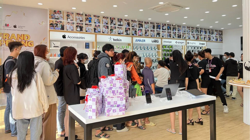 Vì sao nên mua iPhone tại Minh Tuấn Mobile Gò Vấp