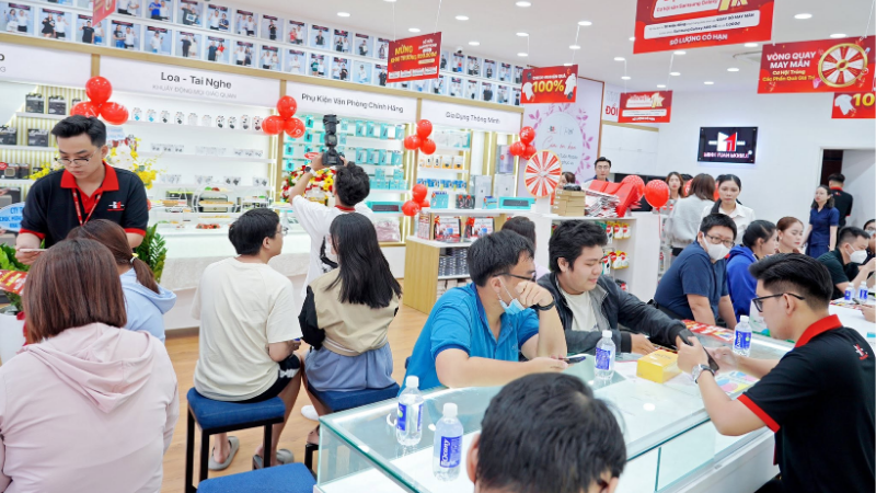 Vì sao nên mua iPhone tại Minh Tuấn Mobile