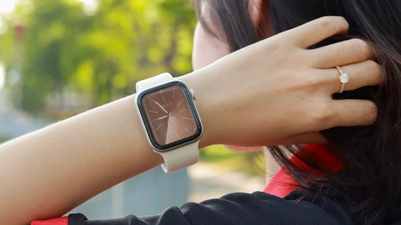 Apple Watch phụ kiện thời trang chăm sóc sức khỏe toàn diện