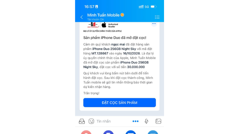 tin nhắn Zalo báo iPhone Duo đặt trước đã về hàng, khách chạm Xem chi tiết để lên đơn