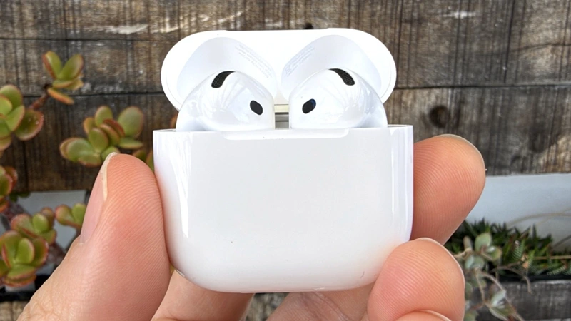 Thời lượng pin thực tế và công nghệ sạc nhanh trên AirPods 5