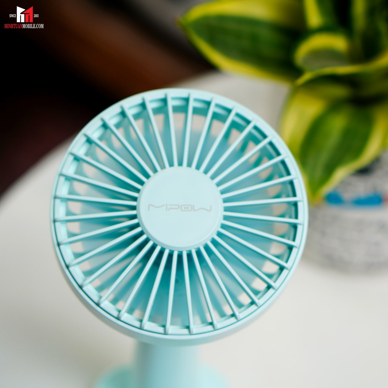 Quạt Mipow cầm tay Flip Adjust Mini Fan Light