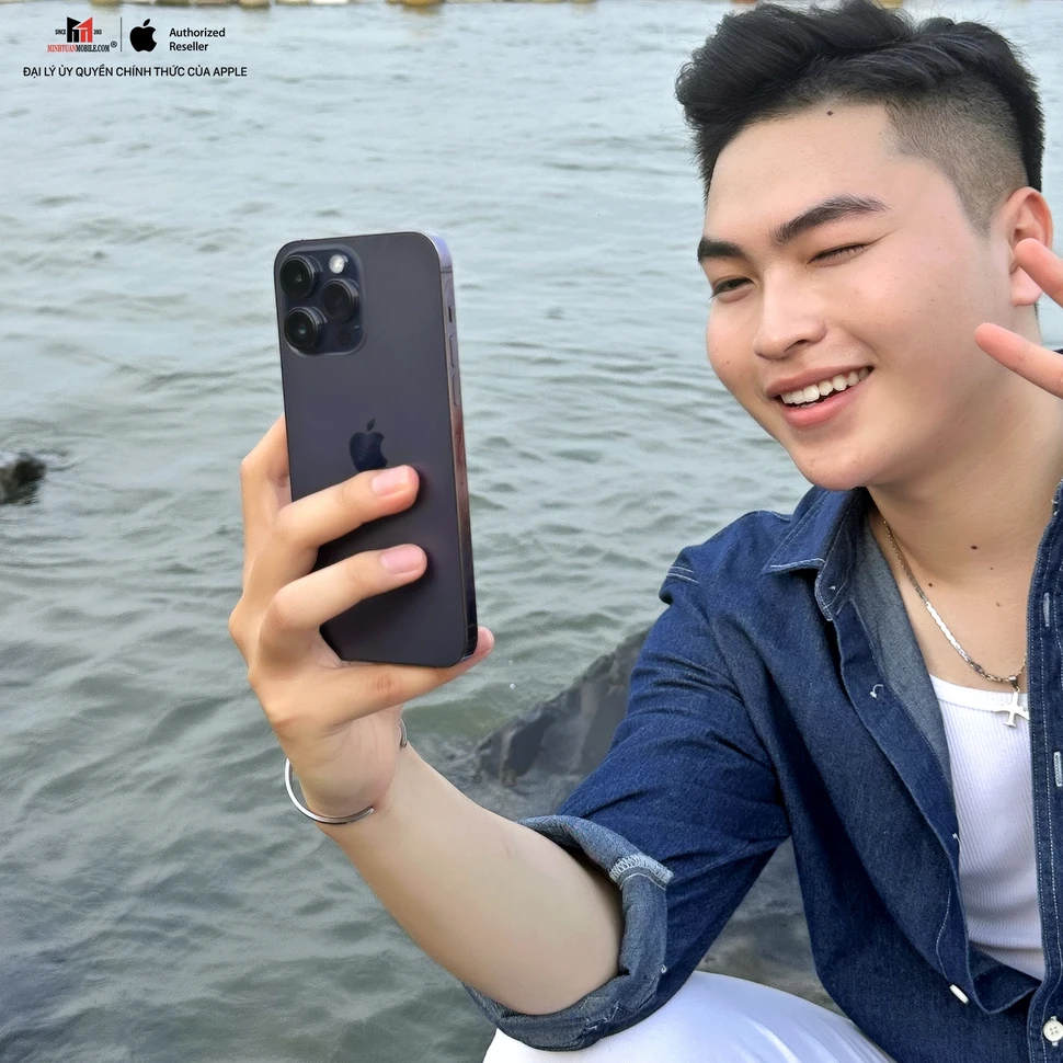 8 triệu chứng cho thấy iPhone bị vô nước