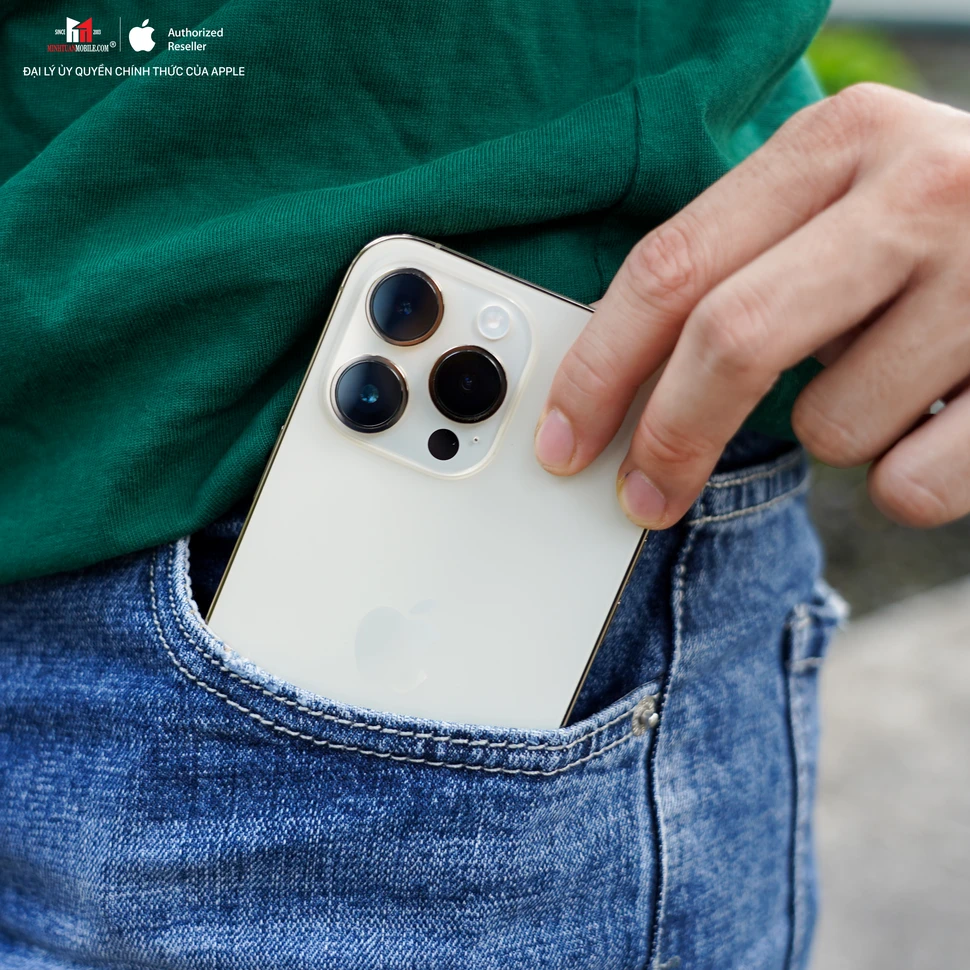 Bảo vệ con bạn trước 4 mối nguy hiểm tiềm ẩn trên thế giới mạng