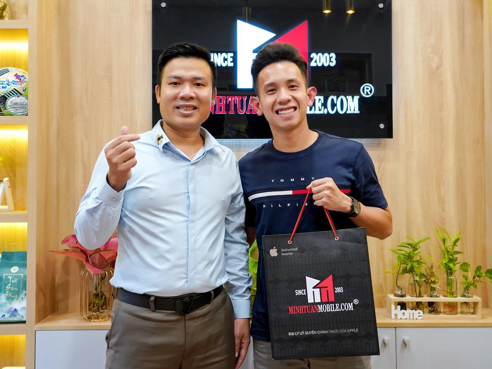 Cầu thủ Nguyễn Phong Hồng Duy 