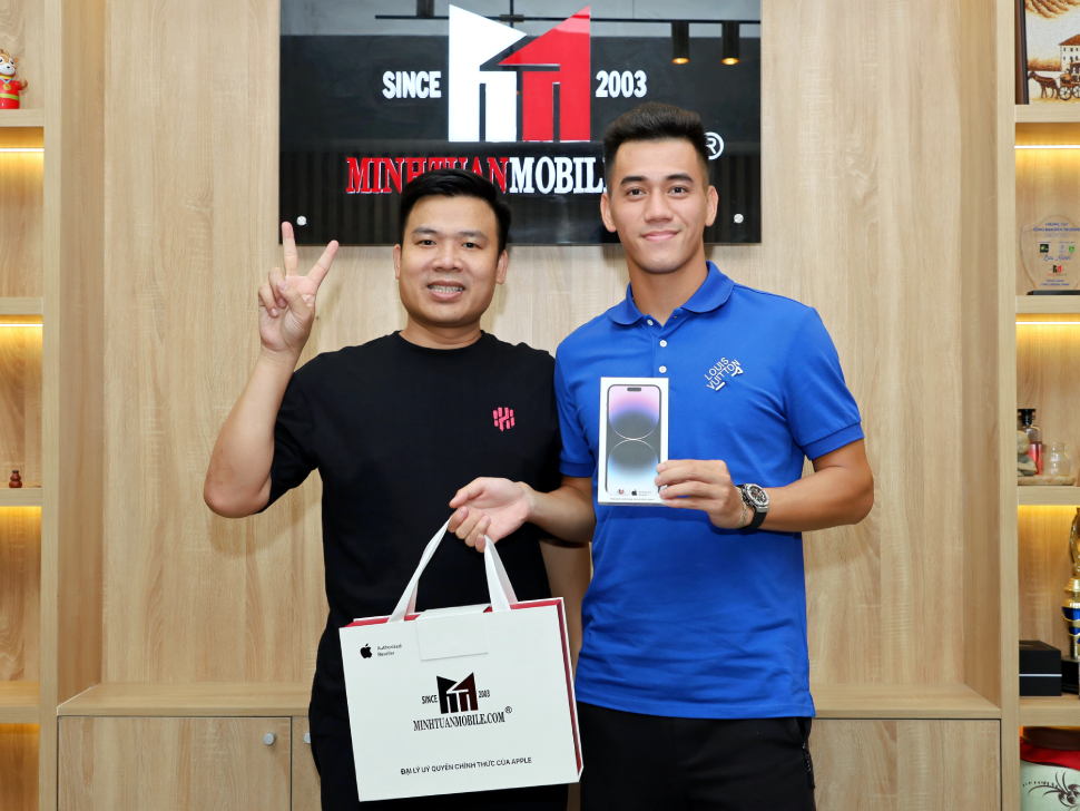 Cầu thủ Nguyễn Tiến Linh cũng 