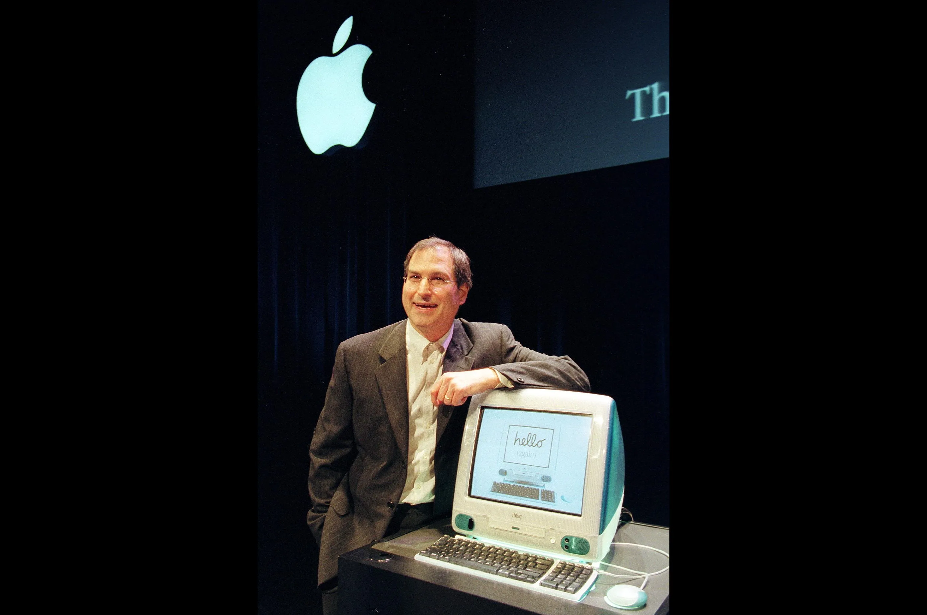 Chiếc máy tính giúp cứu vãn Apple khỏi sụp đổ 25 năm trước