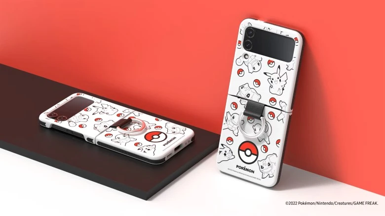 Ốp lưng Samsung Galaxy Z Flip4 phiên bản Pokemon kèm vòng đeo