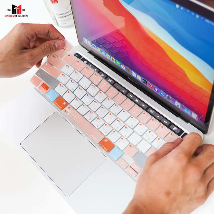 Phụ kiện MacBook