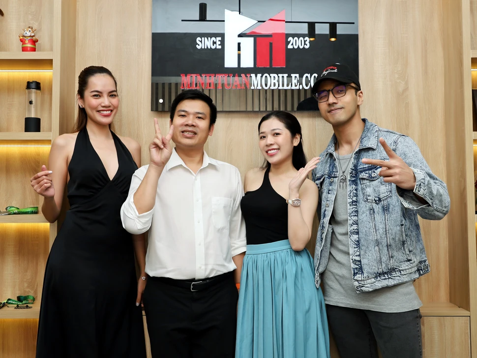 Trai đẹp Quân Lee sắm iPhone 14 Pro Max 256GB sang xịn mịn