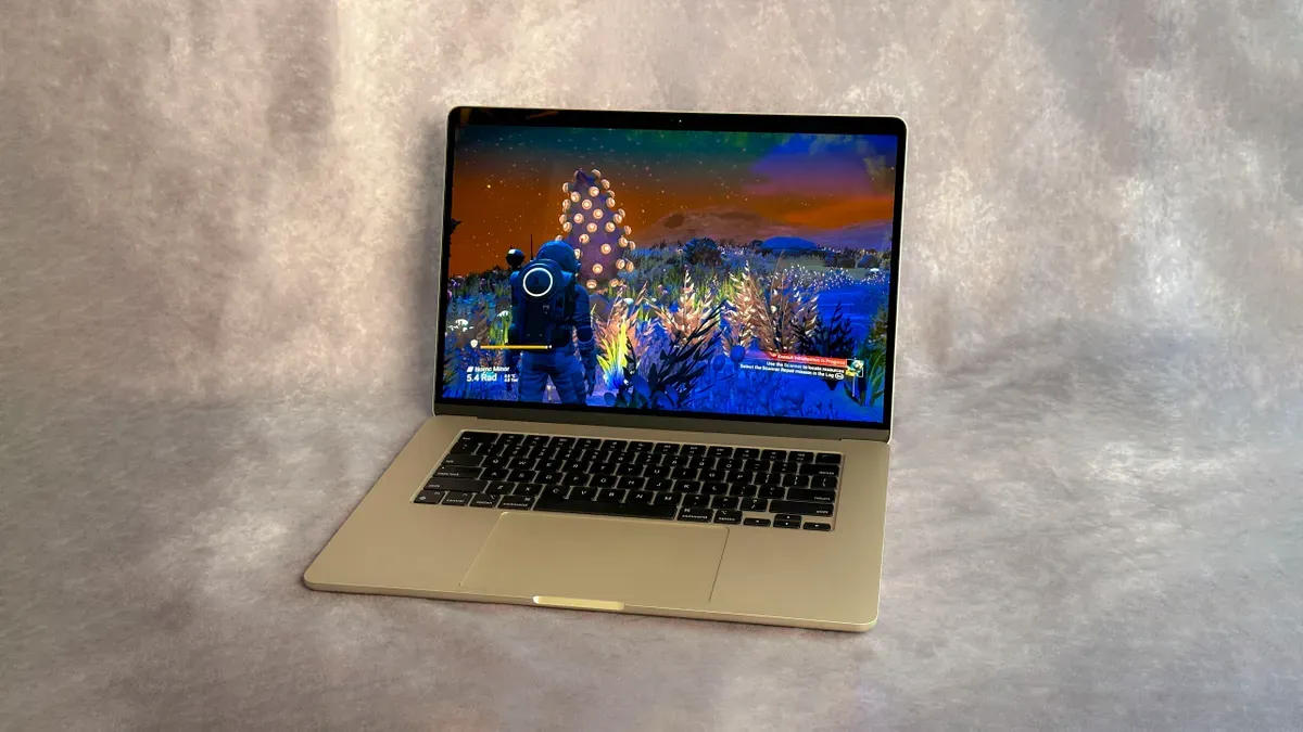 Macbook air 15 inch màn hình