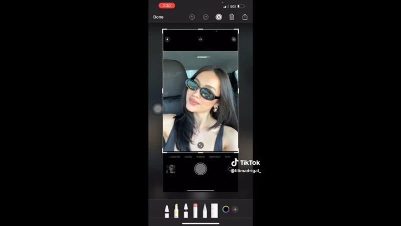 Mẹo selfie bằng cách chụp màn hình