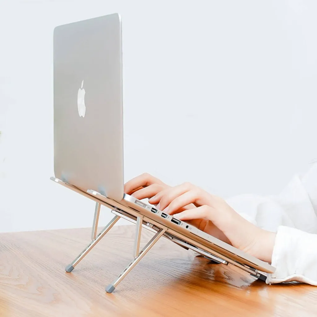 Top 4 phụ kiện cần phải có khi đã sở hữu một chiếc MacBook - Đế đỡ tản nhiệt HyperStand Folding Aluminum