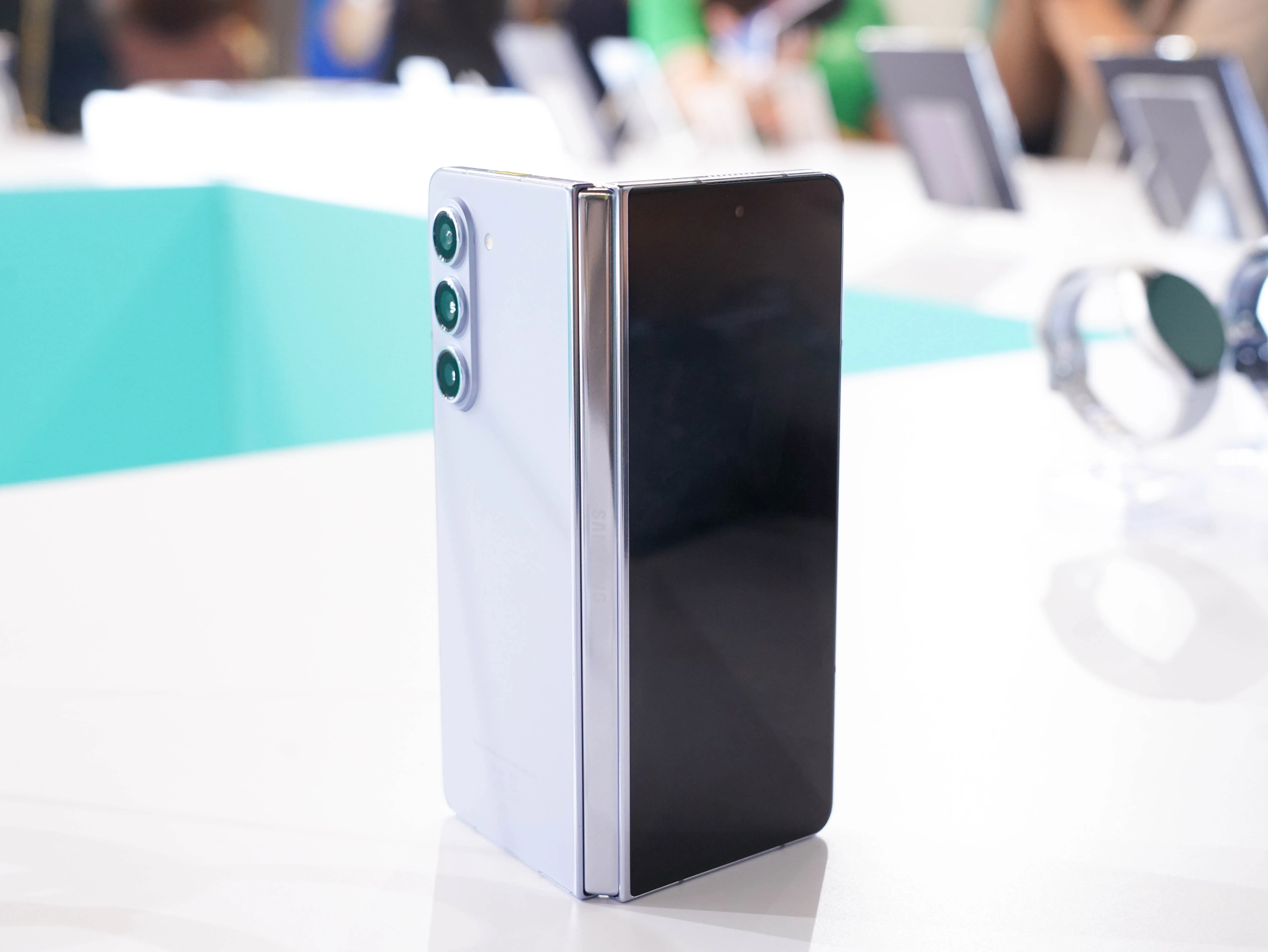 Trải nghiệm thực tế Galaxy Z Fold5