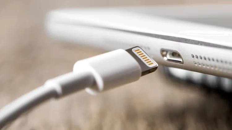 iPhone không vào pin