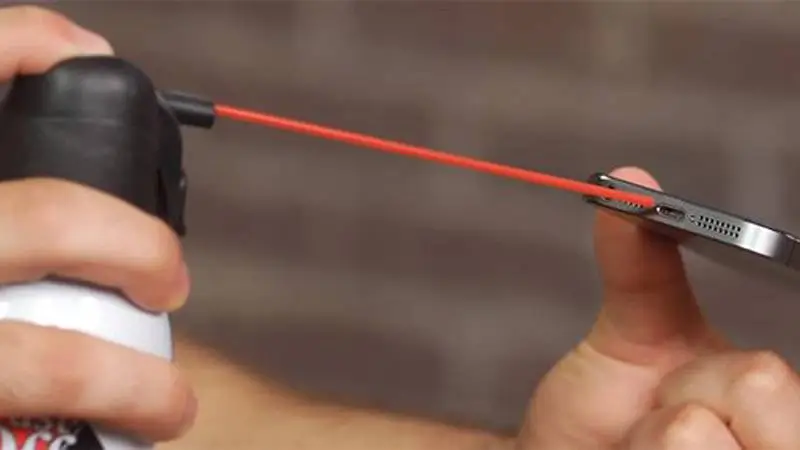 vệ sinh loa và micro iPhone