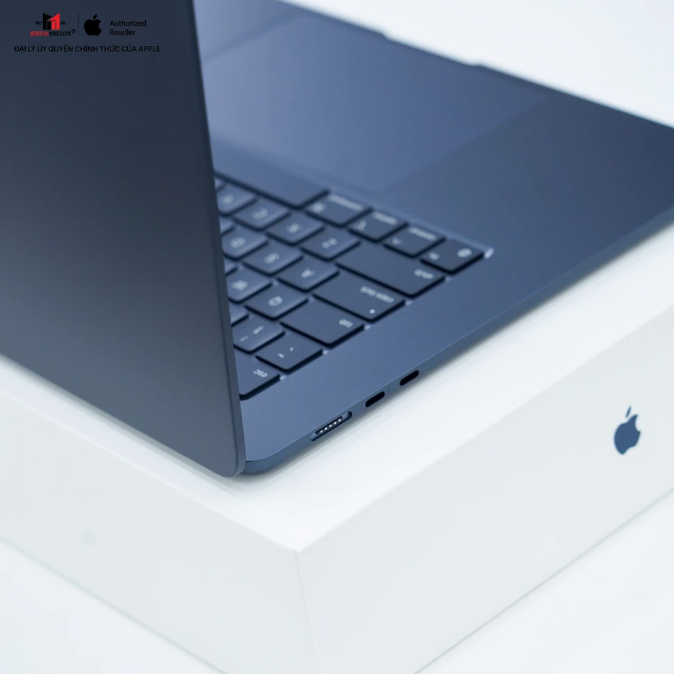 Trên tay MacBook Air 15inch M2 2023: Nhỏ gọn và sang trọng