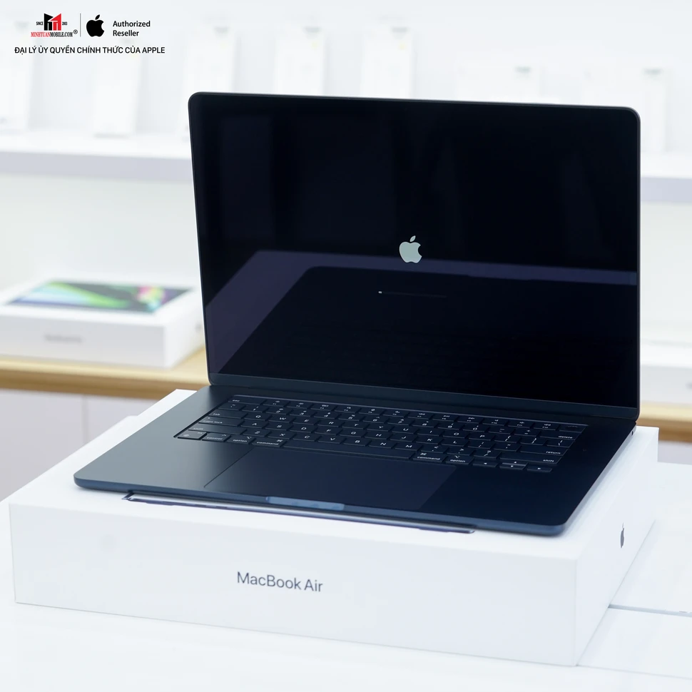 Trên tay MacBook Air 15inch M2 2023: Nhỏ gọn và sang trọng