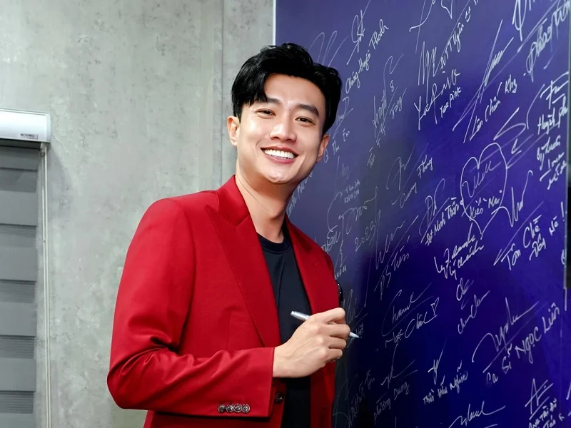 Quốc Trường iPhone 15 Pro Max 256GB Minh Tuấn Mobile