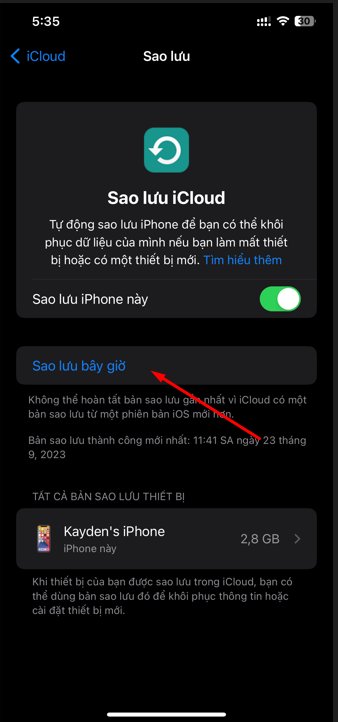 iPhone 15 rơi nước