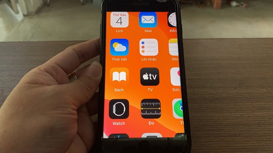 Khắc phục lỗi màn hình iPhone bị phóng to