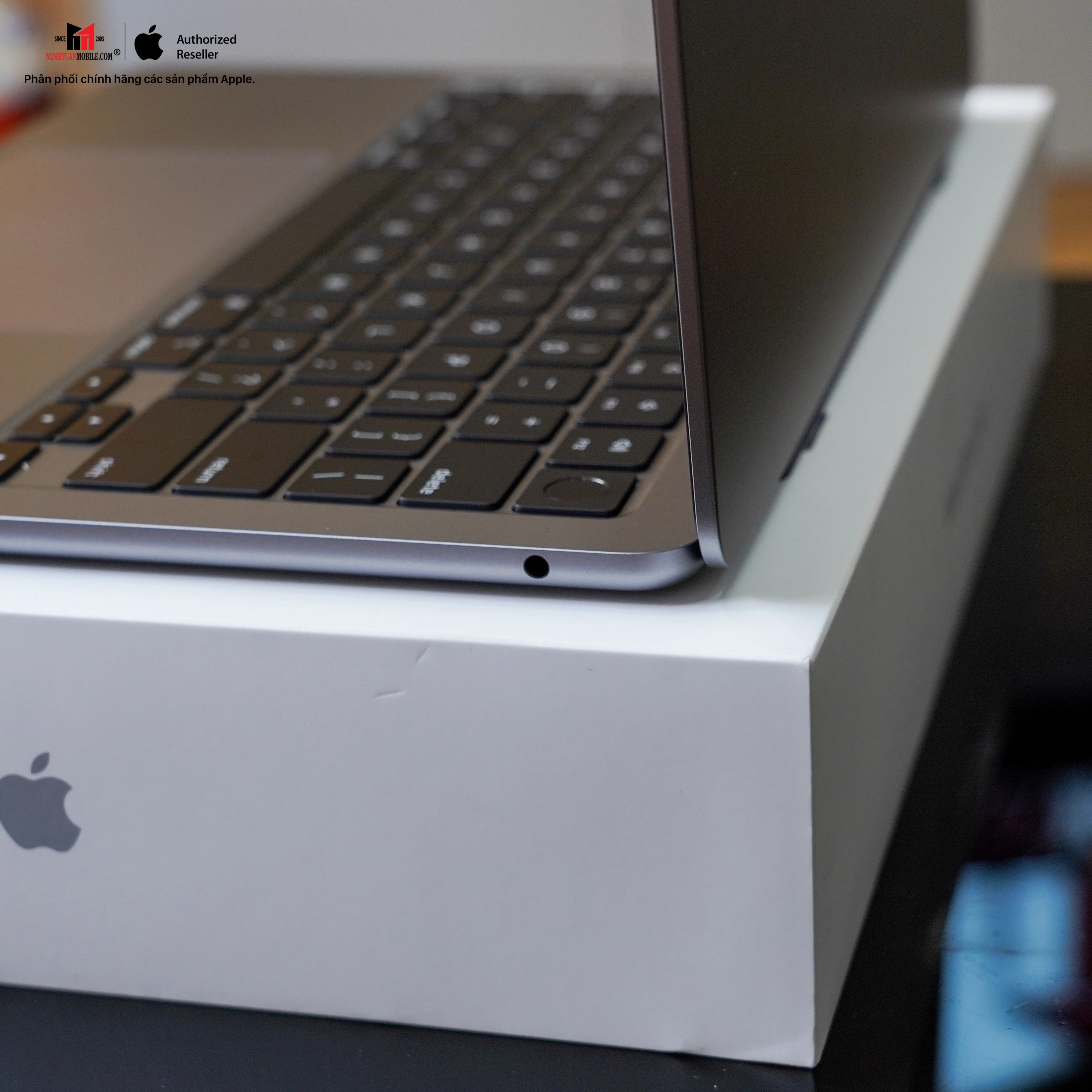 MacBook Air M2 13 inch