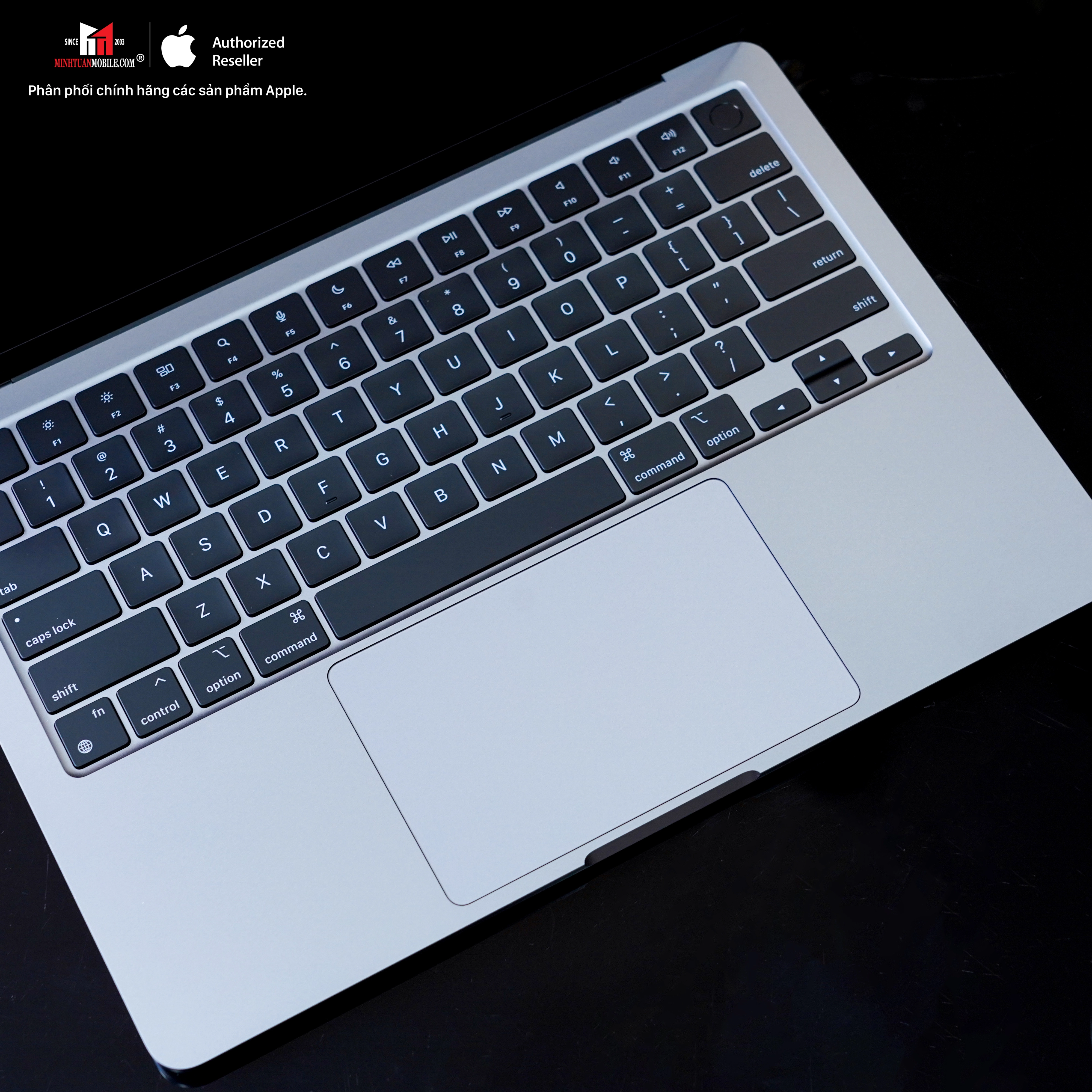 MacBook Air M2 13 inch