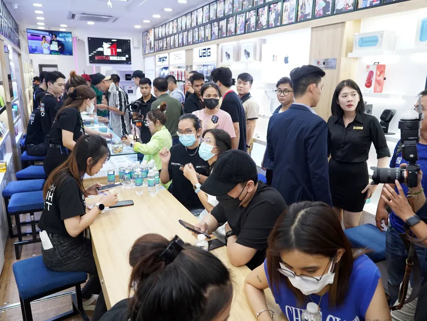 Minh Tuấn Mobile là nhà bán lẻ được yêu thích nhất tại Việt Nam.