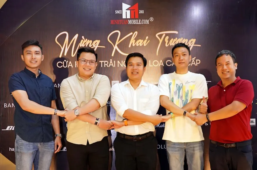 Minh Tuấn Mobile khai trương chi nhánh mới