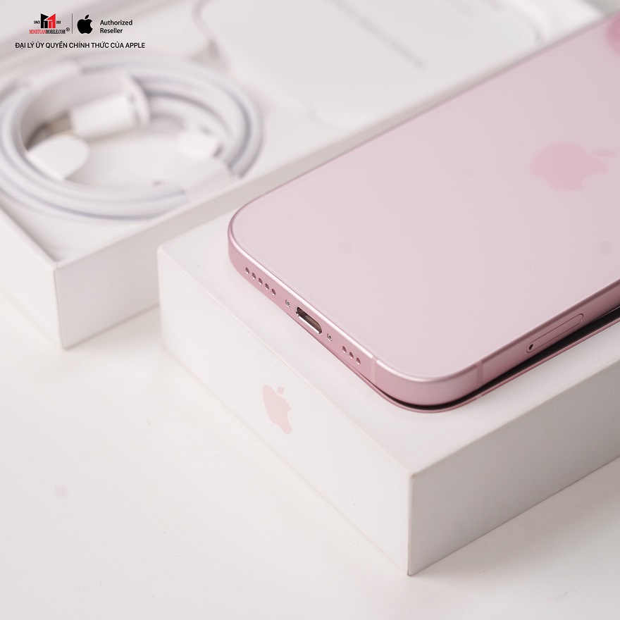 Sạc ngược trên iPhone 15 series