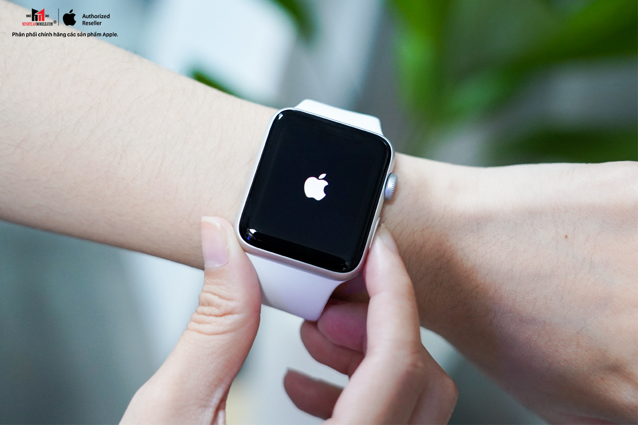 Vệ sinh dây Apple Watch