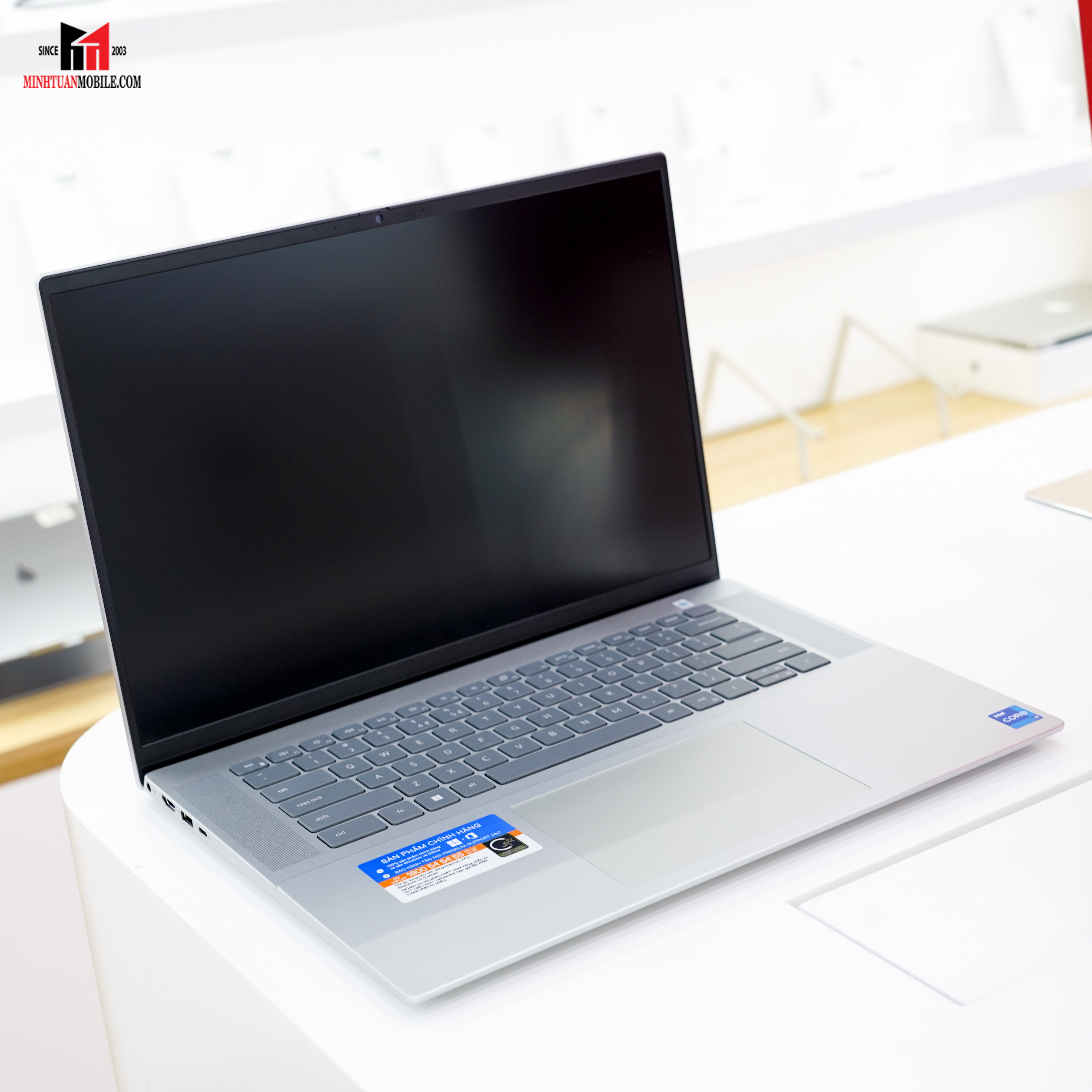 Vệ sinh màn hình Laptop, TV