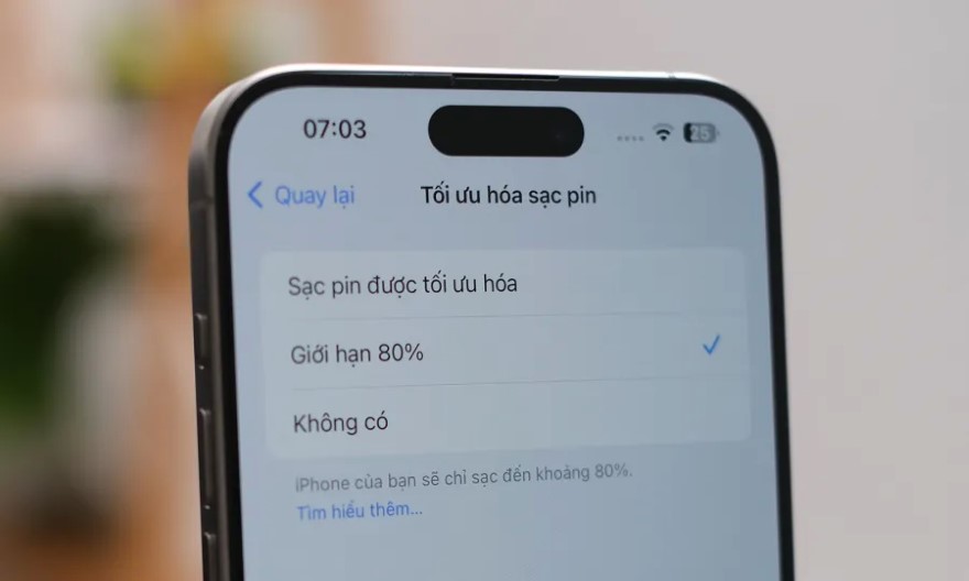 Cách sử dụng tính năng Sạc pin tối ưu trên iPhone 15 
