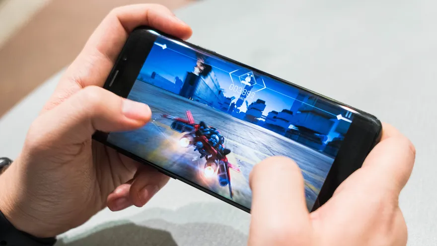 gaming iPhone