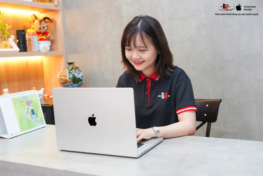 giá macbook hôm nay