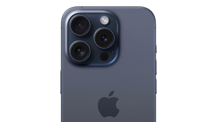 iPhone 15 Pro màu Blue Titan hợp với mệnh nào 