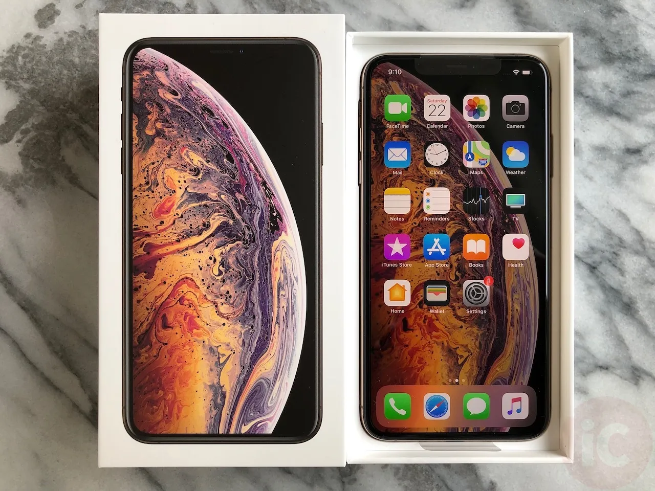 iPhone XS và iPhone XS Max