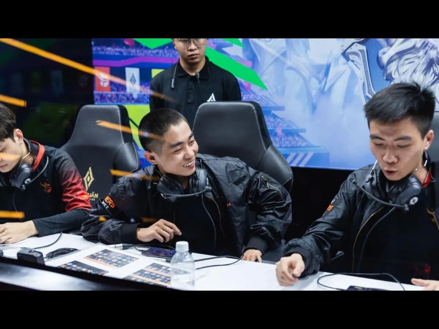 Bảng xếp hạng ĐTDV Mùa Đông 2023 Liên Quân Mobile