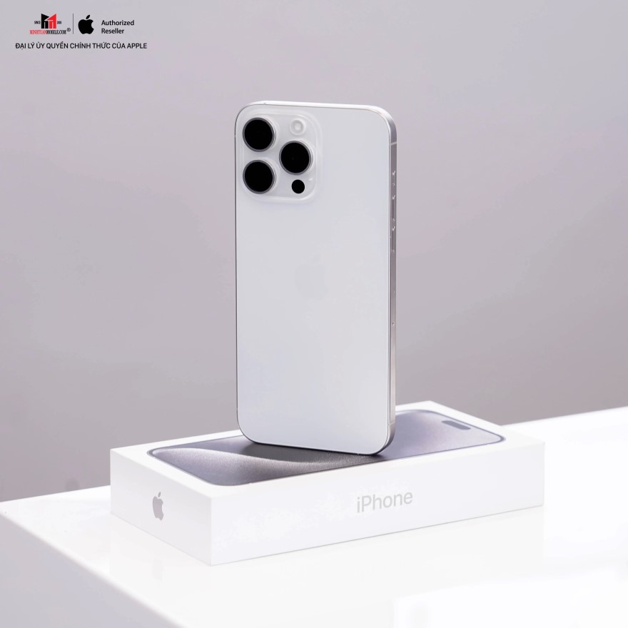 iPhone 15 Pro màu Titan Trắng phù hợp với những người sinh năm nào