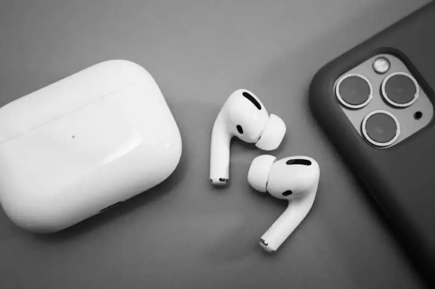 Apple phát hành bản cập nhật phần mềm mới cho AirPods Pro 2