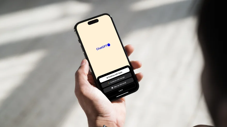 Chat GPT trò chuyện miễn phí trên iPhone