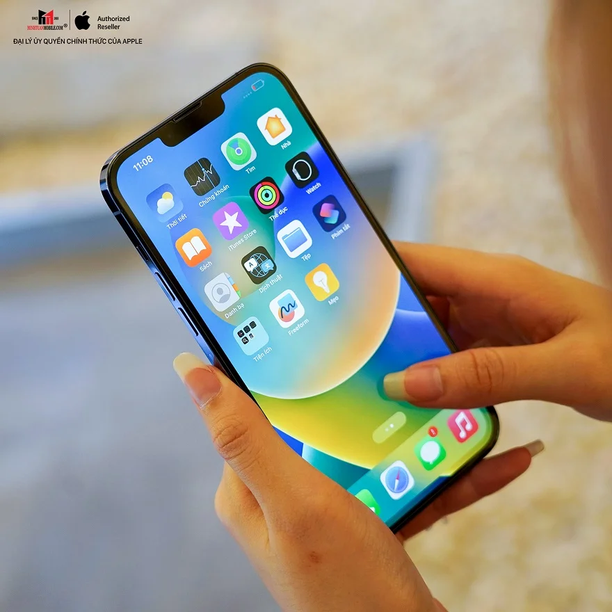 ​ iPhone 13 Pro Max hay iPhone 14