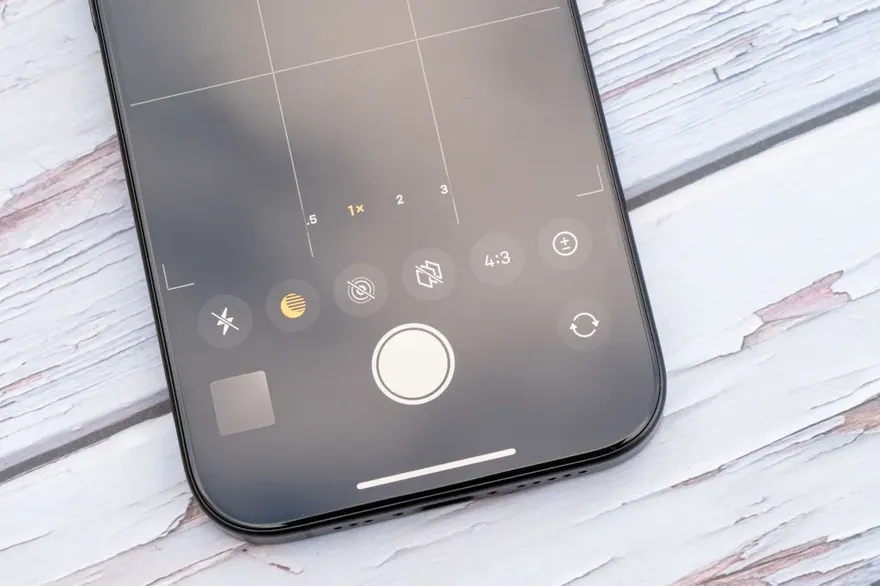 Mẹo chụp hình iPhone 15