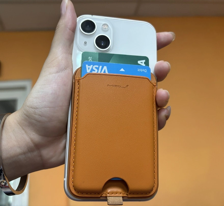 Review ví nam châm kiêm đế MiPow Magnetic Wallet Holder: Nhỏ gọn và tiện dụng 