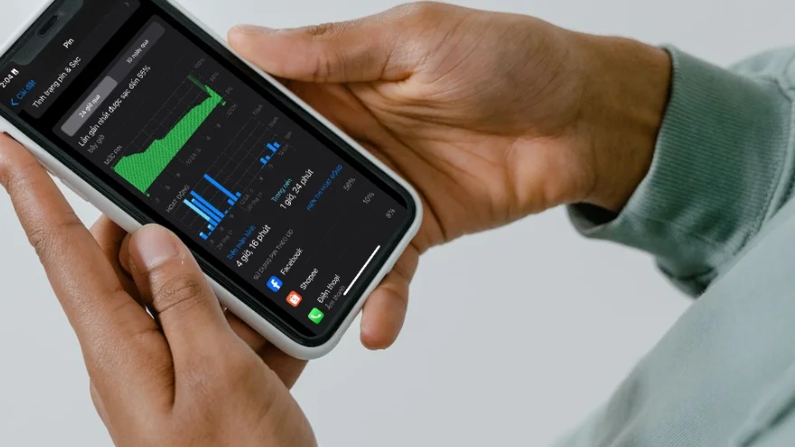 iPhone 12 có nên cập nhật iOS 17.1.1 hay không